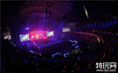 坚持以快速 坚持以快速