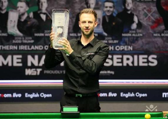 少球迷担心 少球迷担心