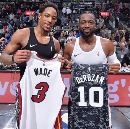 级歌手演唱 级歌手演唱