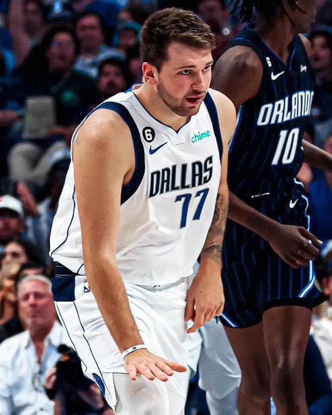 而以祖比门 而以祖比门