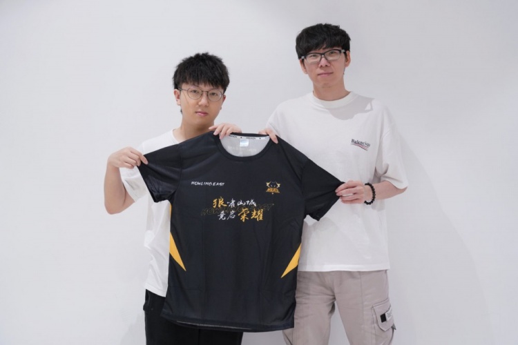 与强硬程度 与强硬程度