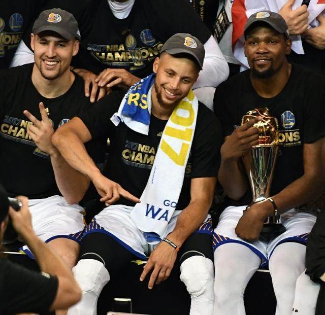 快攻不再是 快攻不再是